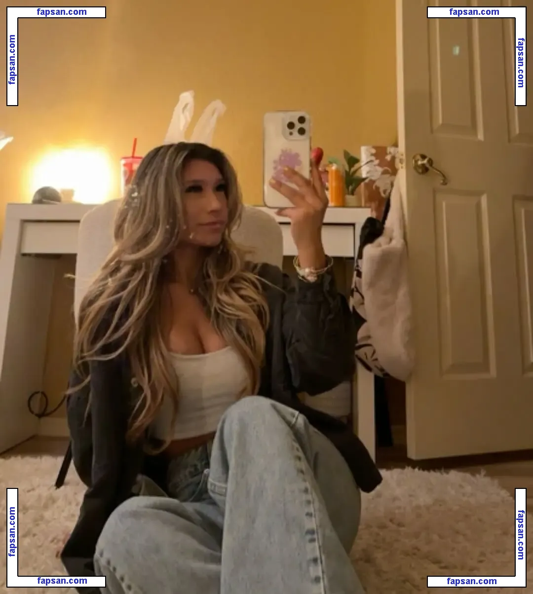 Yaya Cisneros nude photo #0011 from OnlyFans