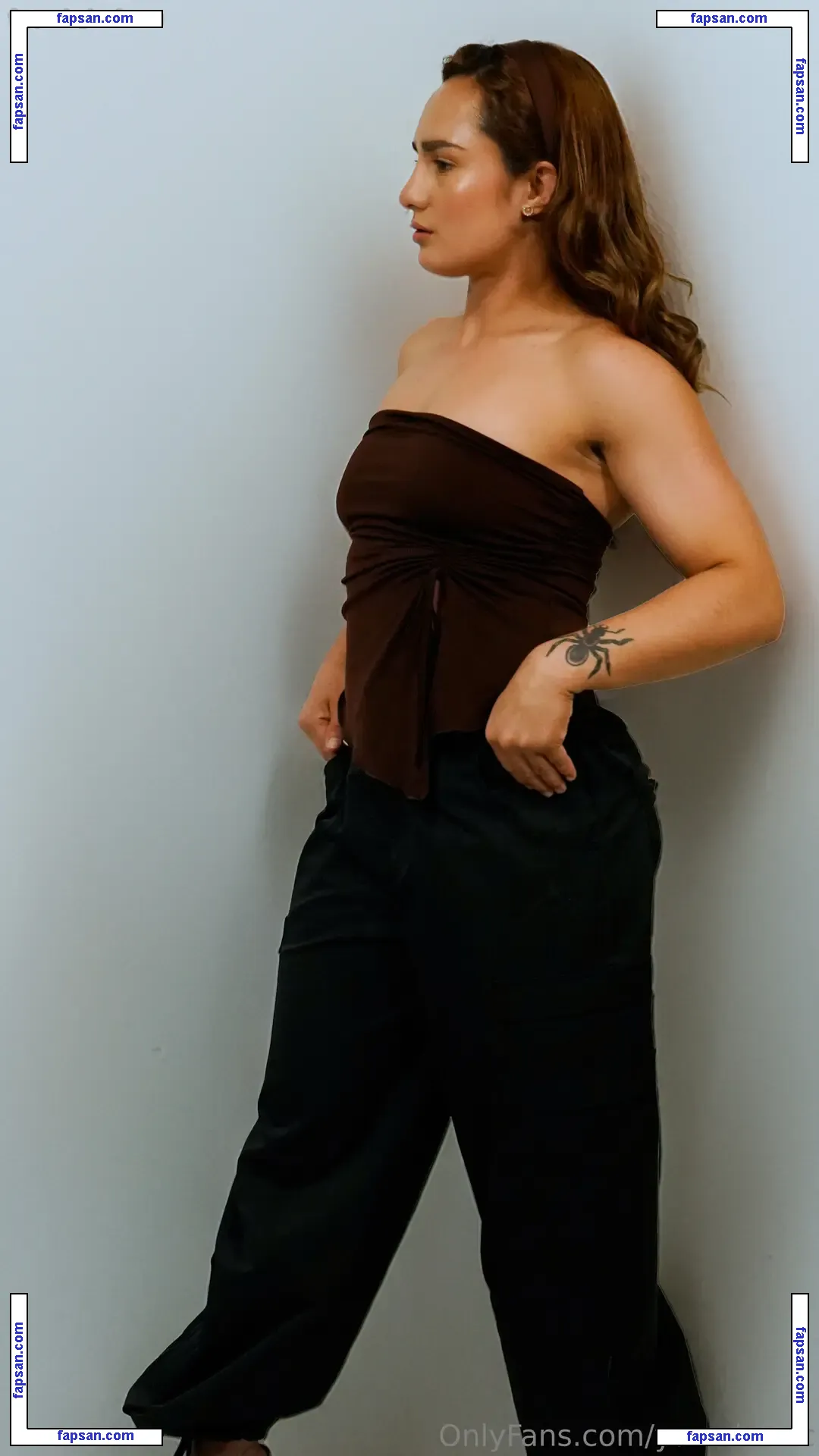 yazmin.ufc nude photo #0003 from OnlyFans