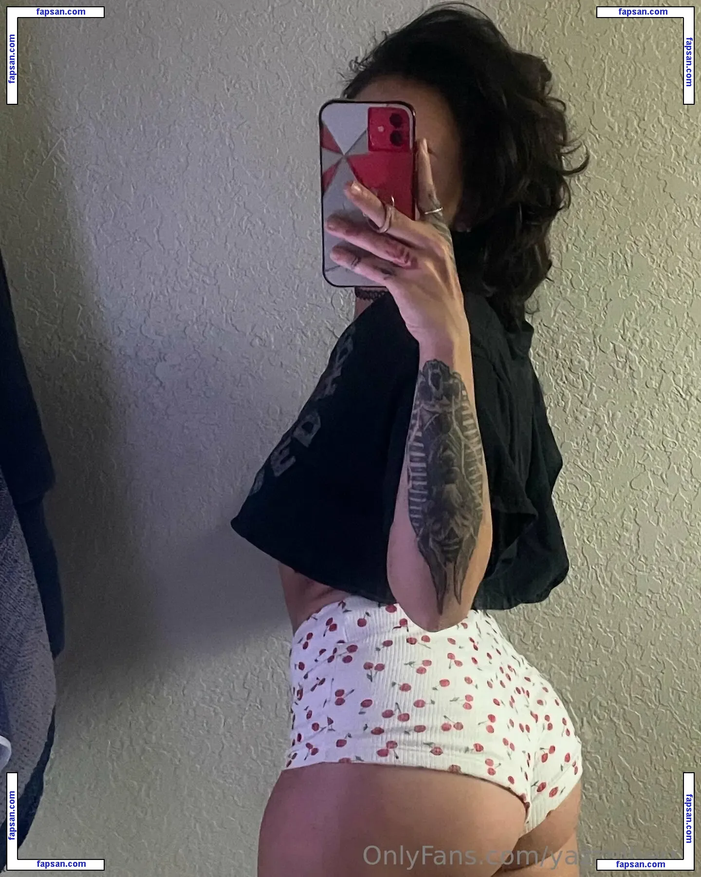 yazzelberry nude photo #0007 from OnlyFans