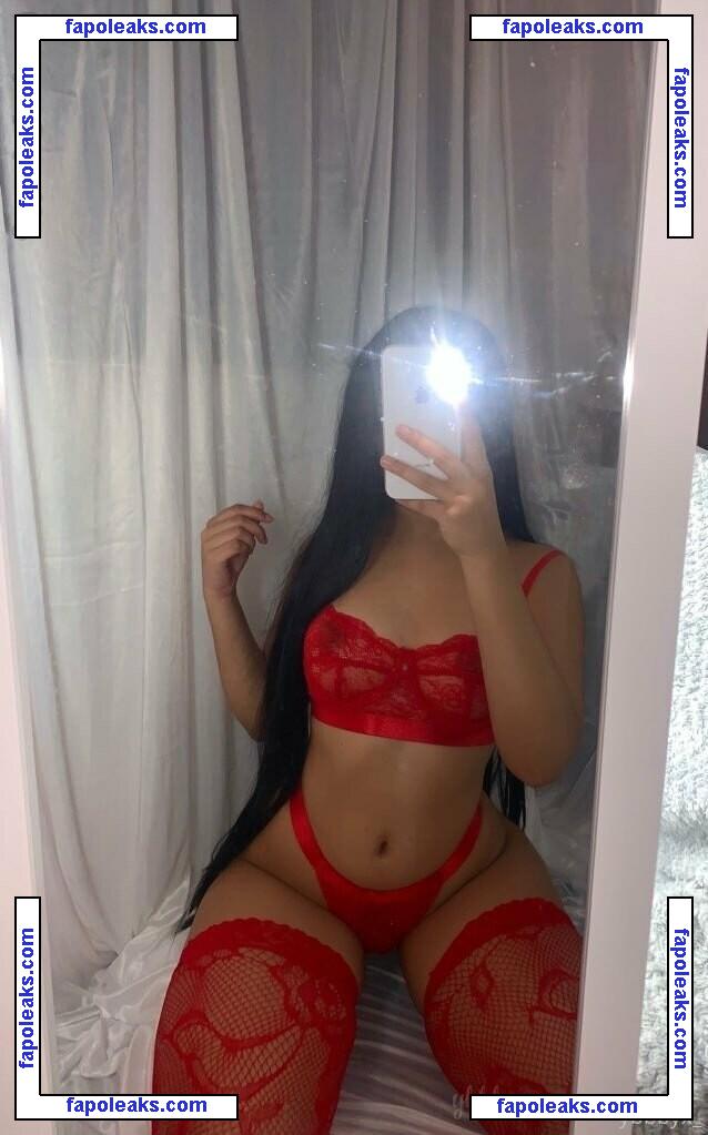 Ybbbyx nude photo #0021 from OnlyFans