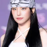 Yeji голая #0055