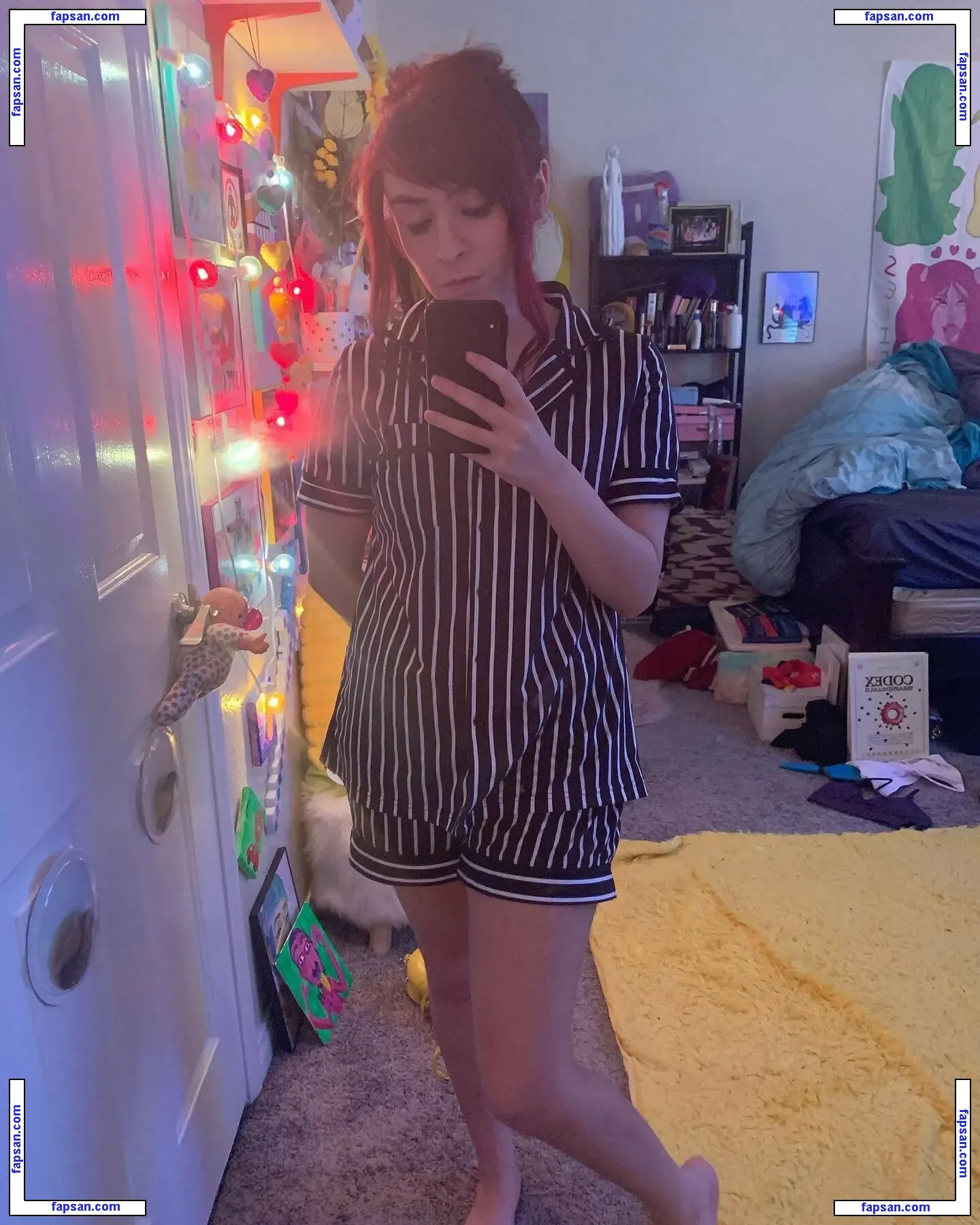 Yellowspoongirl nude photo #0044 from OnlyFans