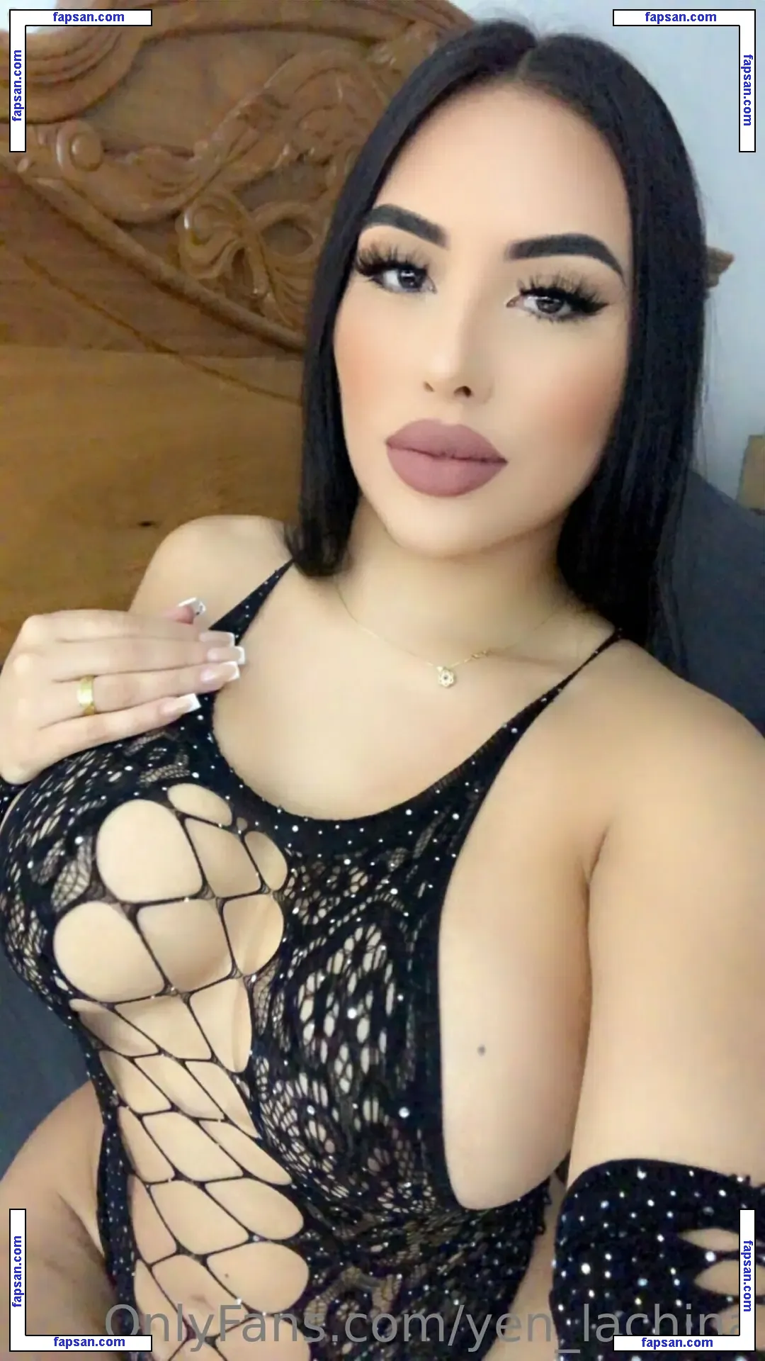 yen_lachina nude photo #0033 from OnlyFans