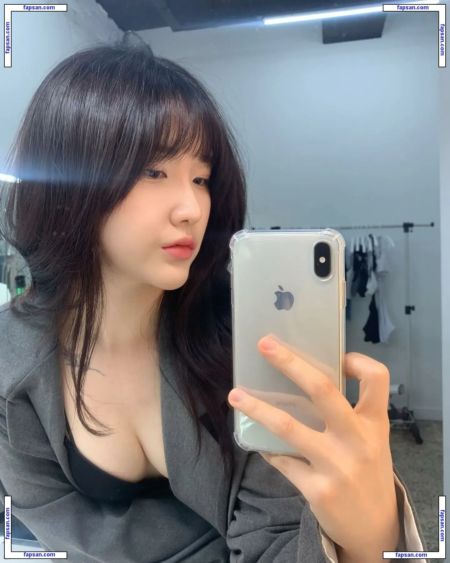 Yeonjju nude photo #0002 from OnlyFans