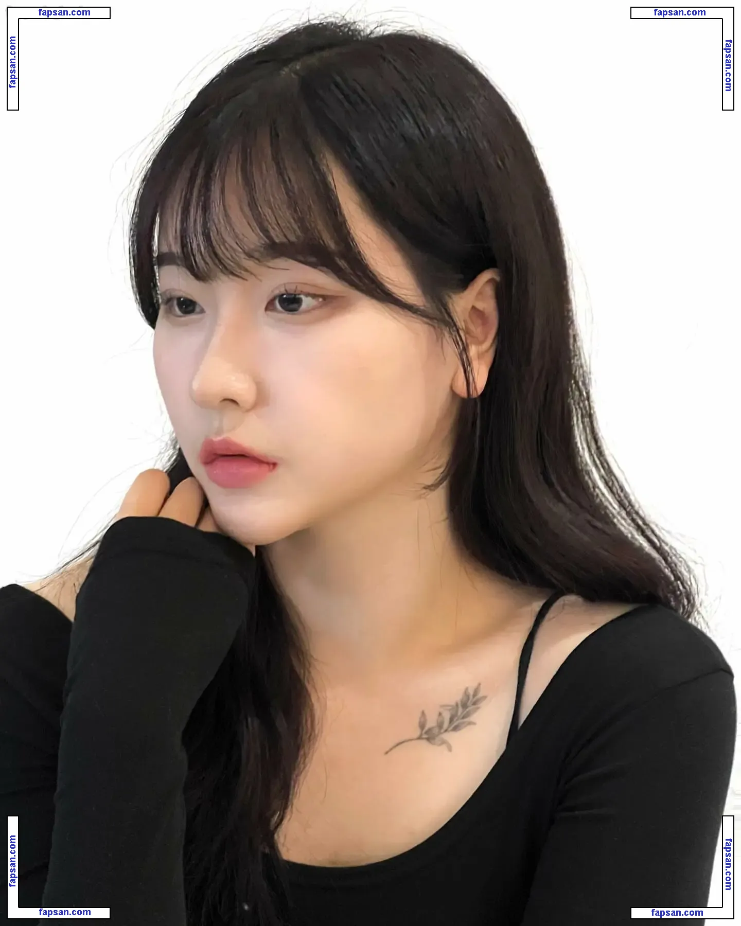 Yeonjju nude photo #0008 from OnlyFans