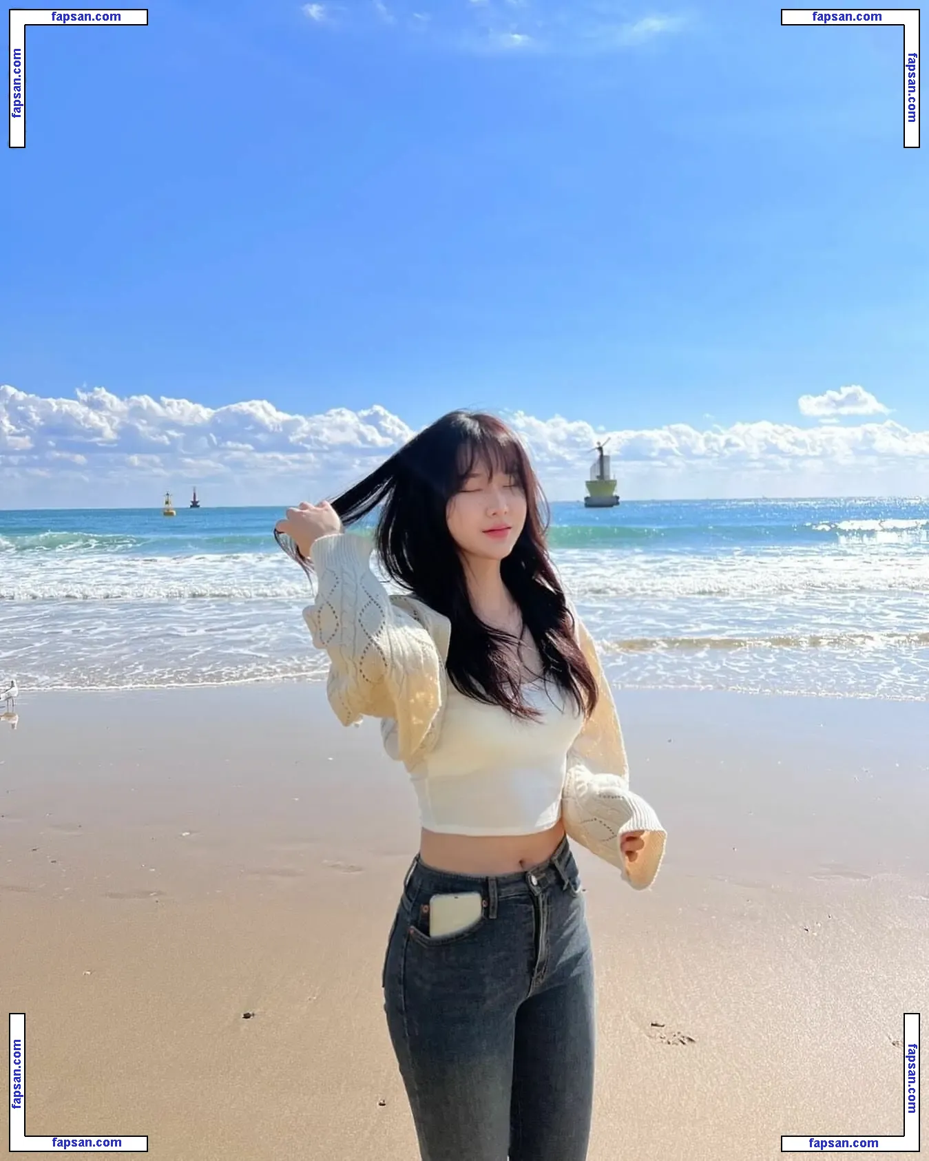 Yeonjju nude photo #0013 from OnlyFans