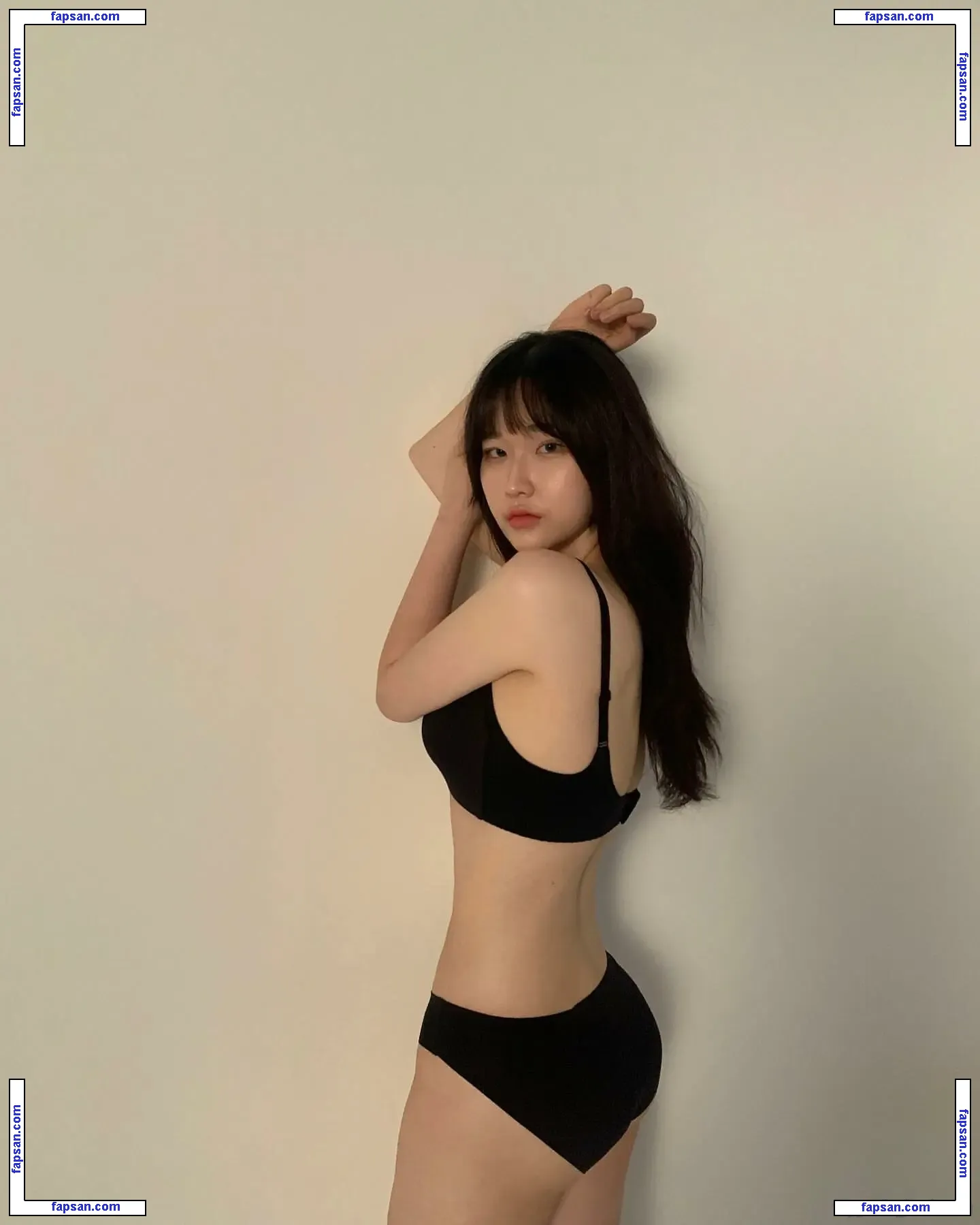 Yeonjju nude photo #0014 from OnlyFans