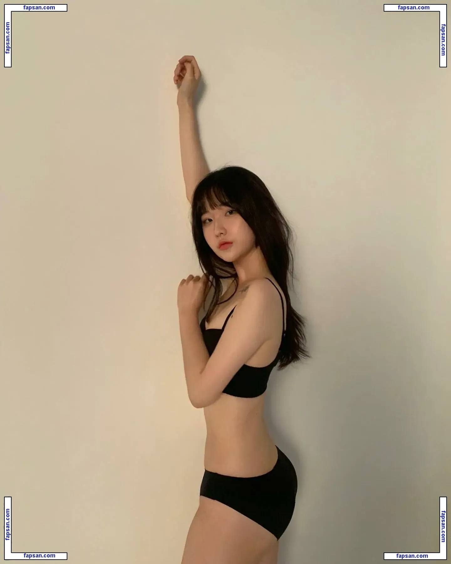 Yeonjju nude photo #0017 from OnlyFans