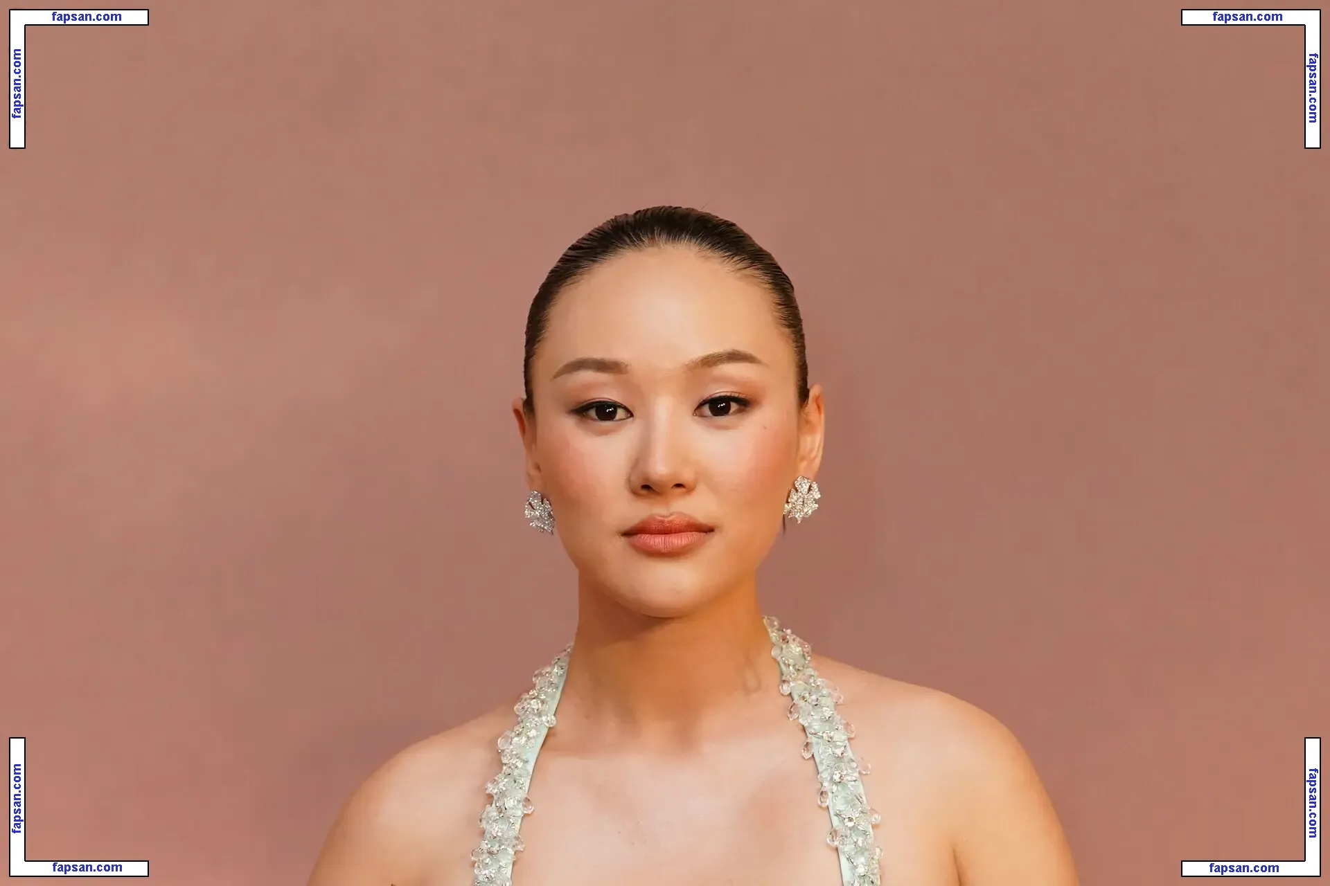 Yerin Ha голая фото #0004 с Онлифанс