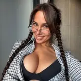 YeseniaPan nude #0095