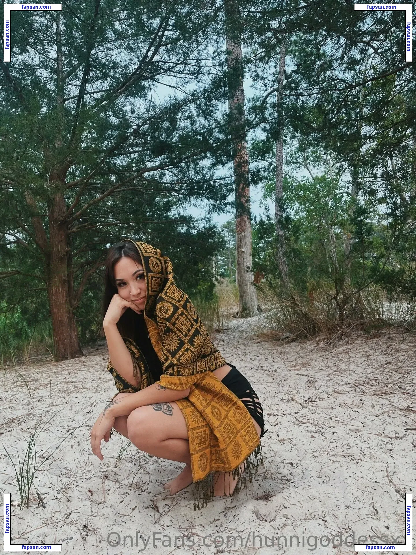 yeshunnixx nude photo #0002 from OnlyFans