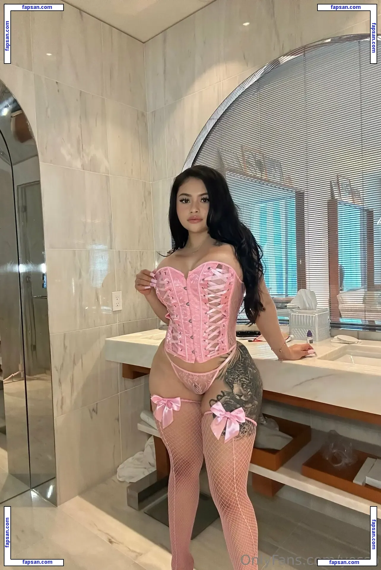 yesso nude photo #0001 from OnlyFans