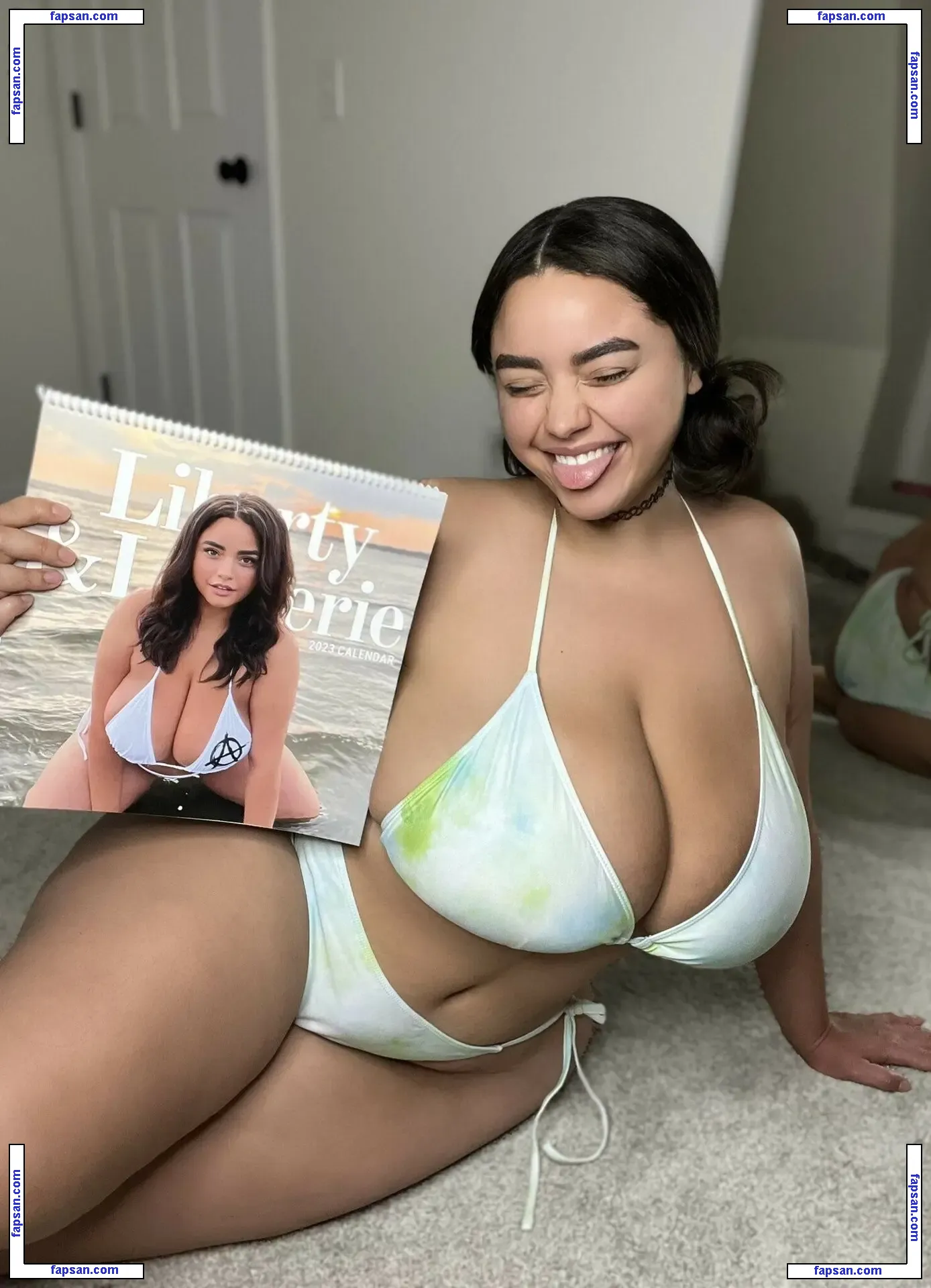 Ygwbt nude photo #0812 from OnlyFans