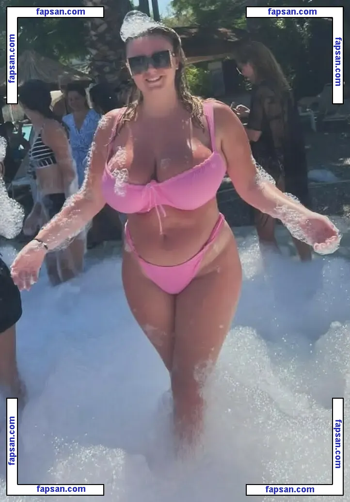 Ygwbt голая фото #0864 с Онлифанс