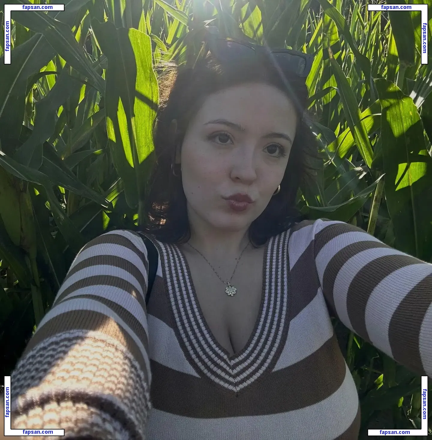 Ygwbt голая фото #0883 с Онлифанс