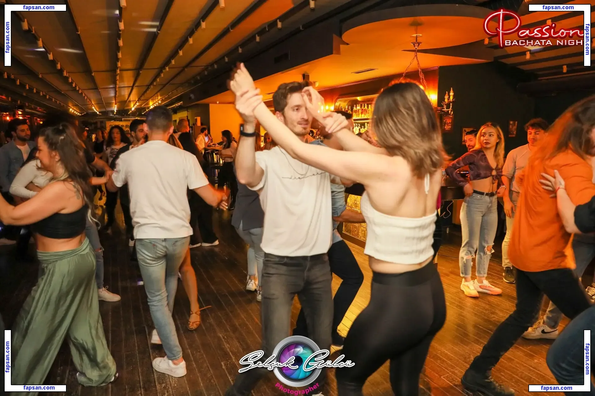 yildizozkan__ nude photo #0002 from OnlyFans