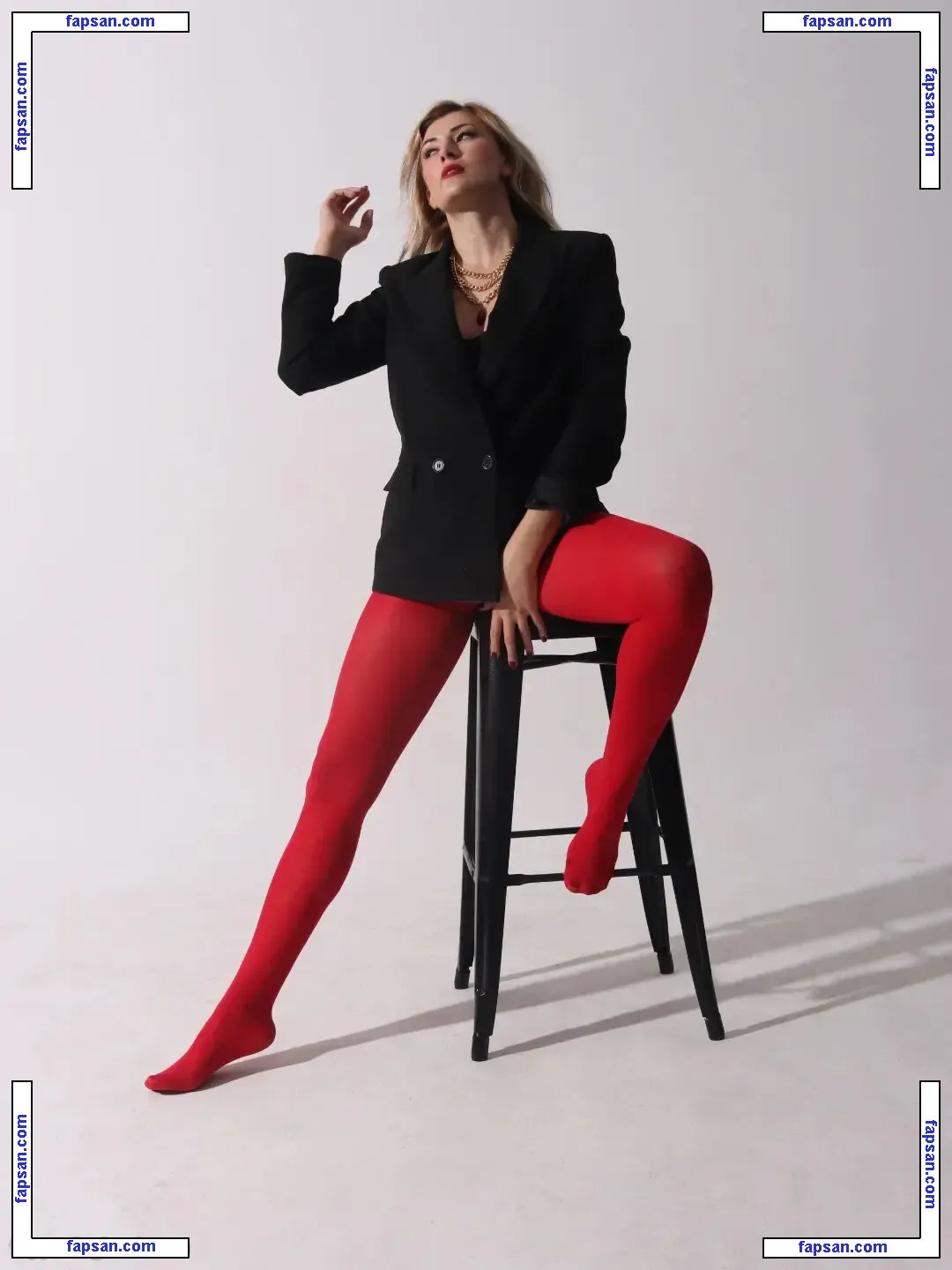 yildizozkan__ голая фото #0015 с Онлифанс