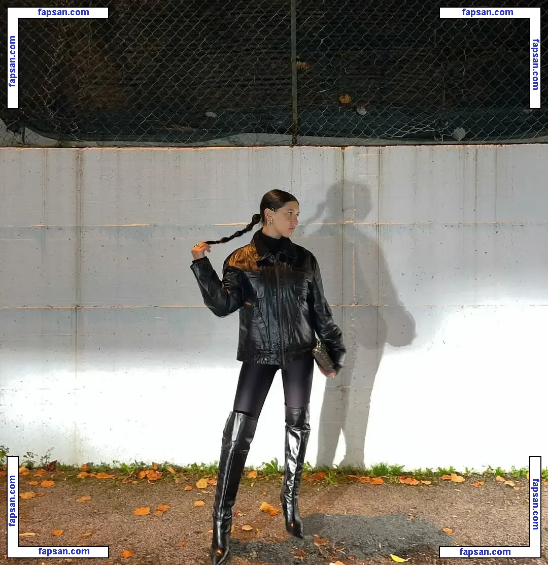 Ylenia Grambone nude photo #0004 from OnlyFans