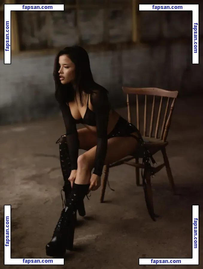 Yoana Nikolova nude photo #0080 from OnlyFans