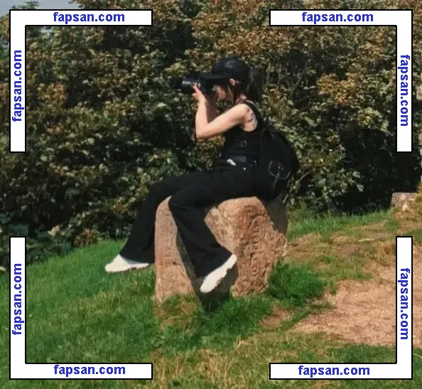 Yogscast Bouphe nude photo #0045 from OnlyFans
