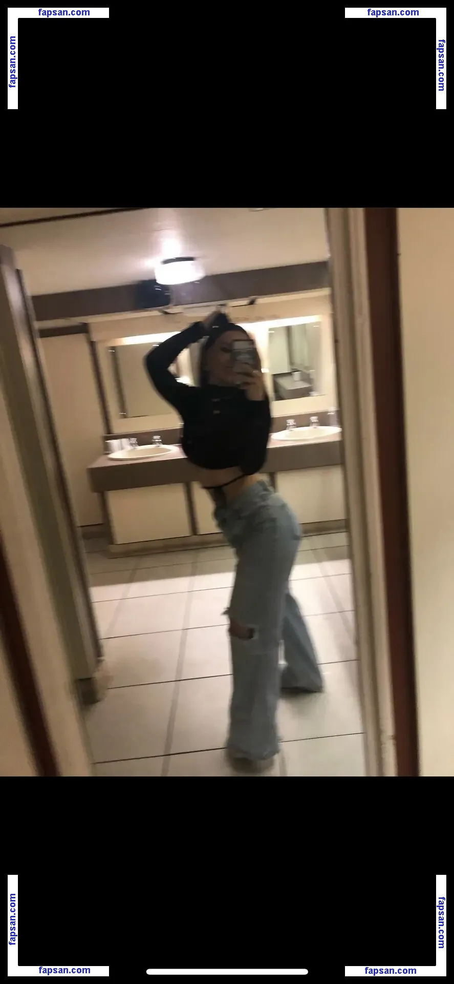 Yogscast Sophie голая фото #0001 с Онлифанс