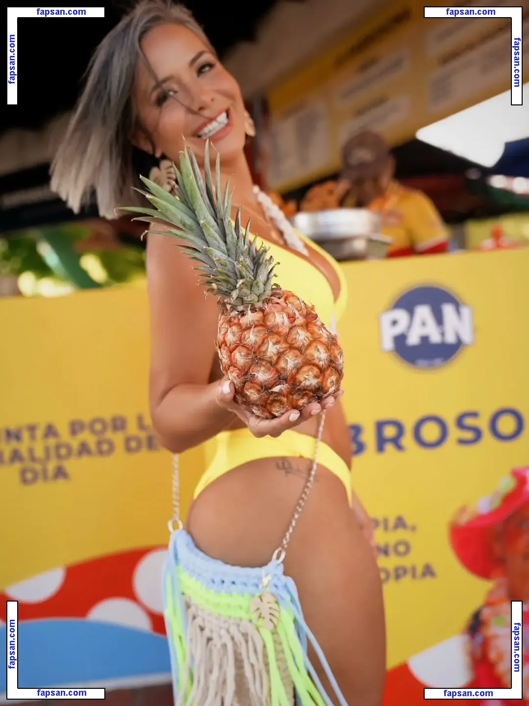 Yoi Elena Medina nude photo #0016 from OnlyFans