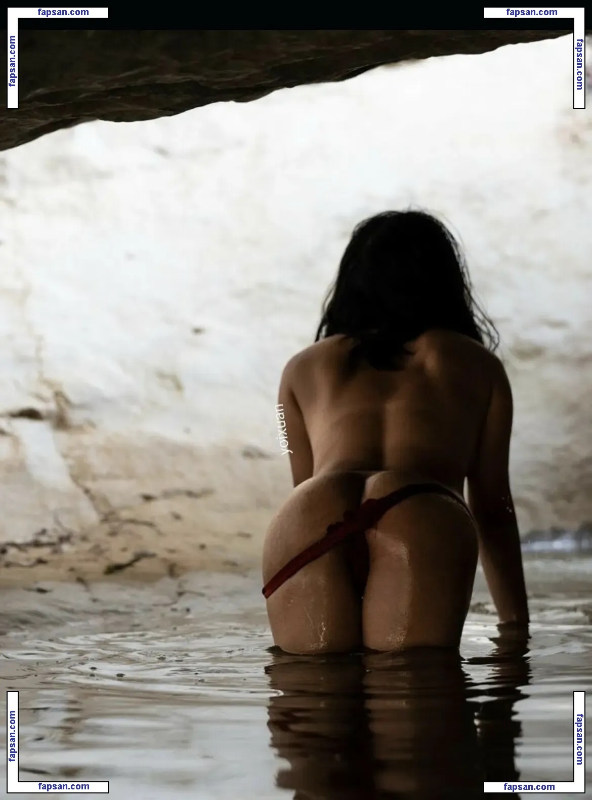 Yoixuan nude photo #0001 from OnlyFans