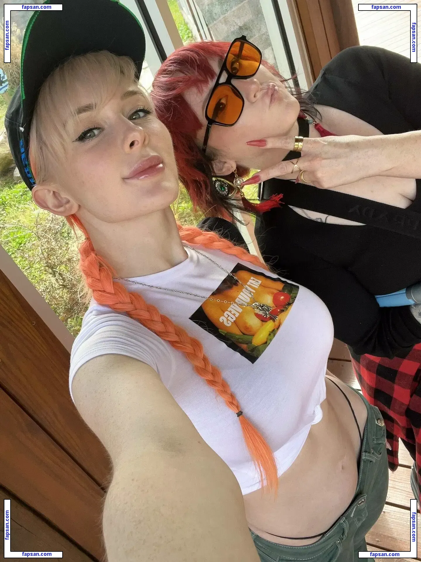 Yokai.Oppai голая фото #0011 с Онлифанс