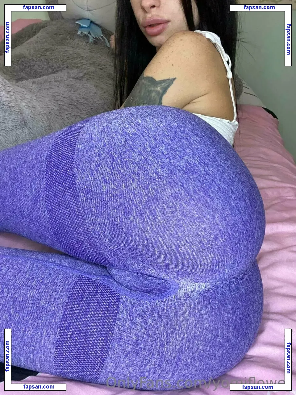yomiflower nude photo #0025 from OnlyFans