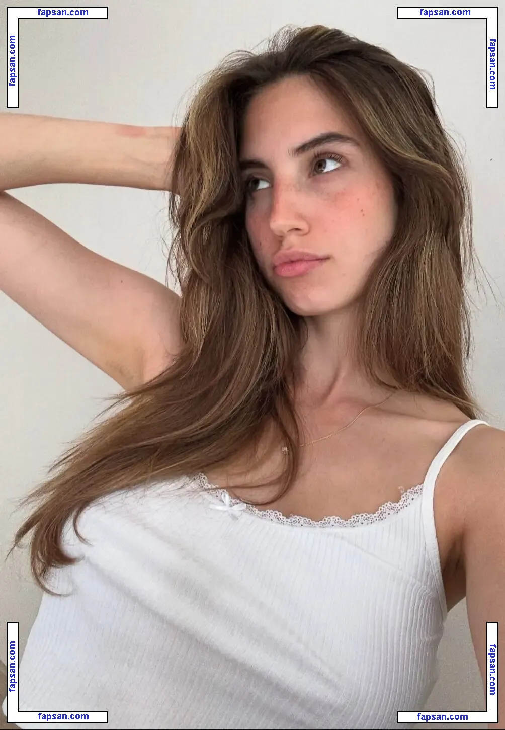 Yonca nude photo #0074 from OnlyFans