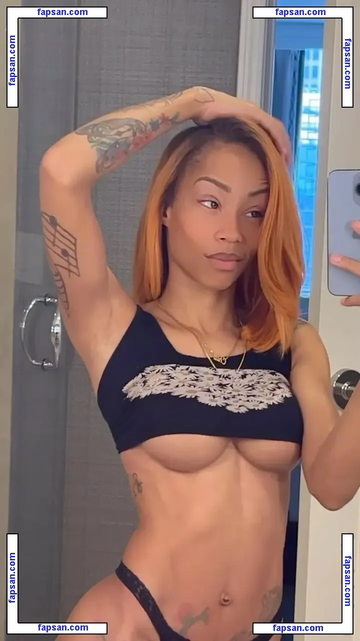 YooItsChill голая фото #0142 с Онлифанс