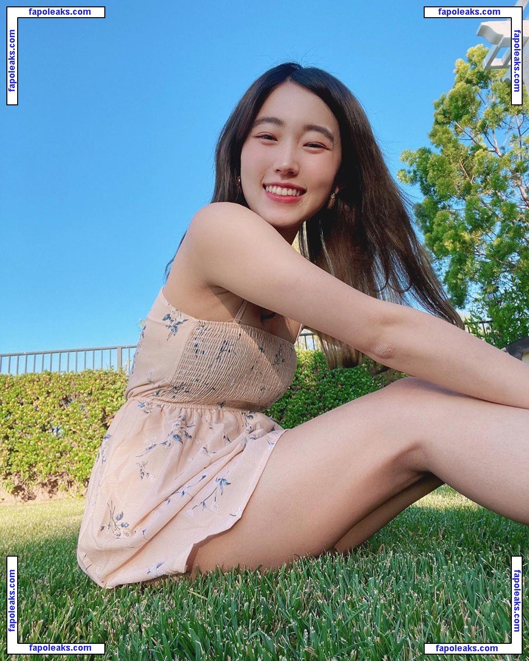 Yoojin / Yoojpls / eugene_aesthetics nude photo #0002 from OnlyFans