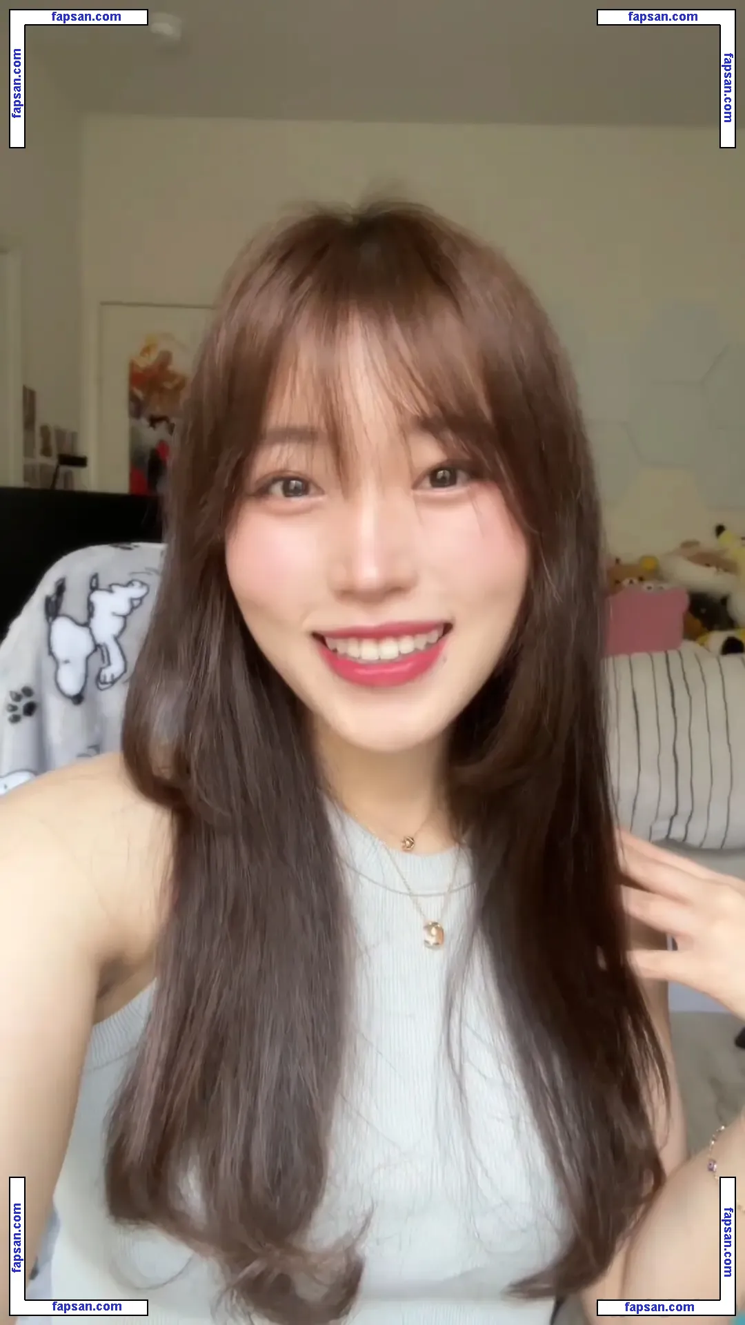 Yoojin nude photo #0033 from OnlyFans