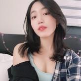 Yoojin nude #0001