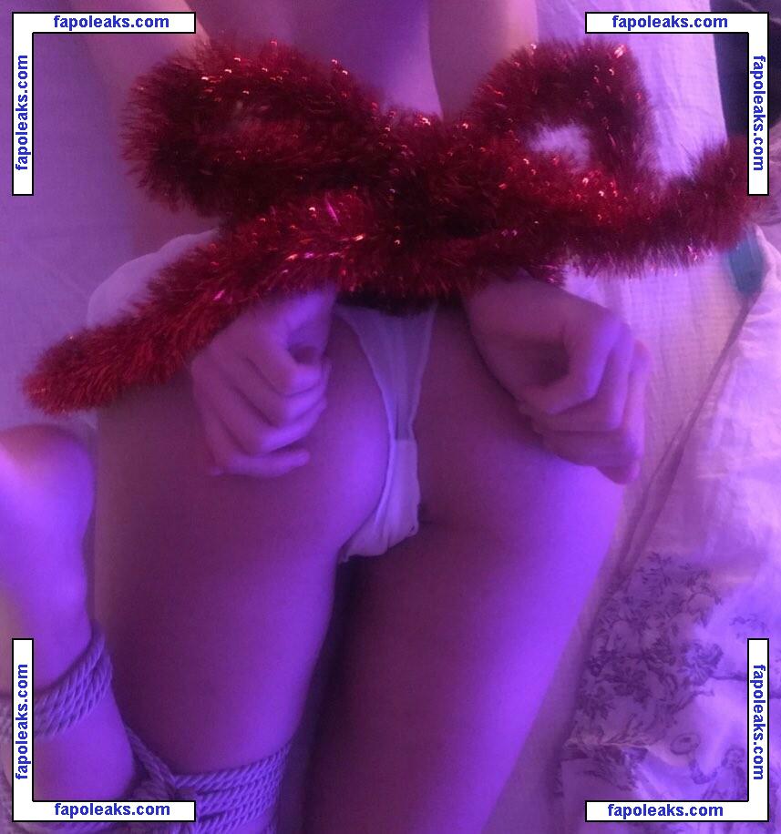 youngsweethearts / babiegrace / madamegoths nude photo #0072 from OnlyFans