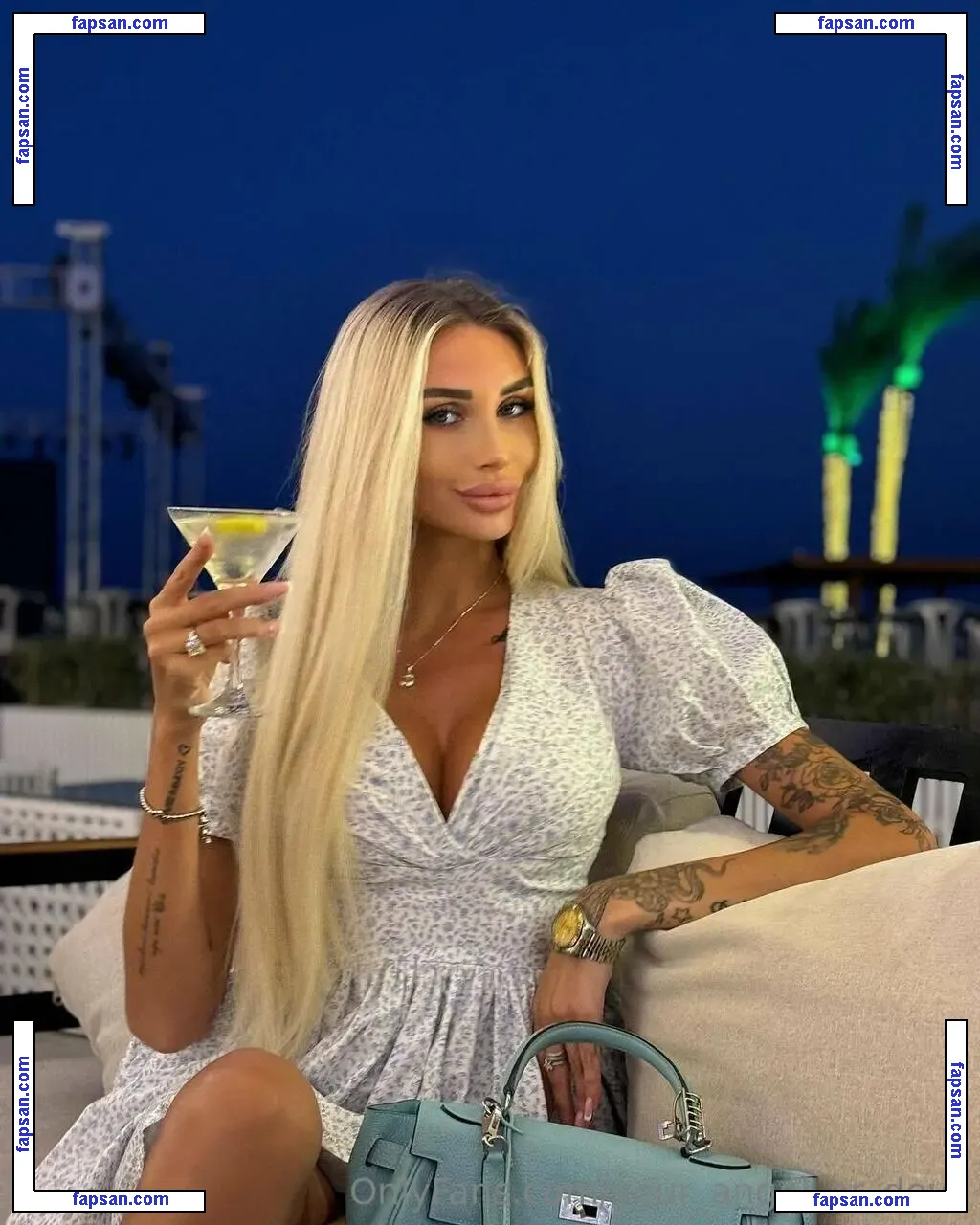 your_angel_or_devil nude photo #0001 from OnlyFans