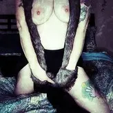 Your Favorite Dumb Btch голая #0008