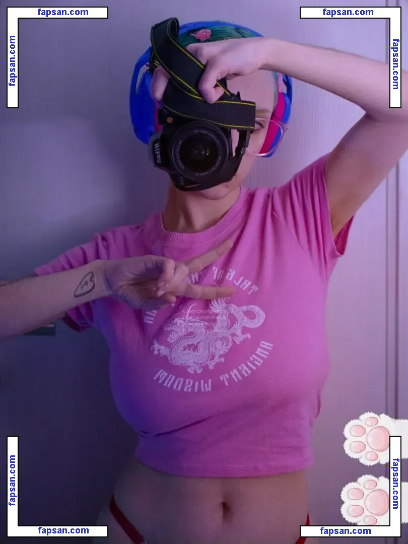 youramoureux голая фото #0117 с Онлифанс