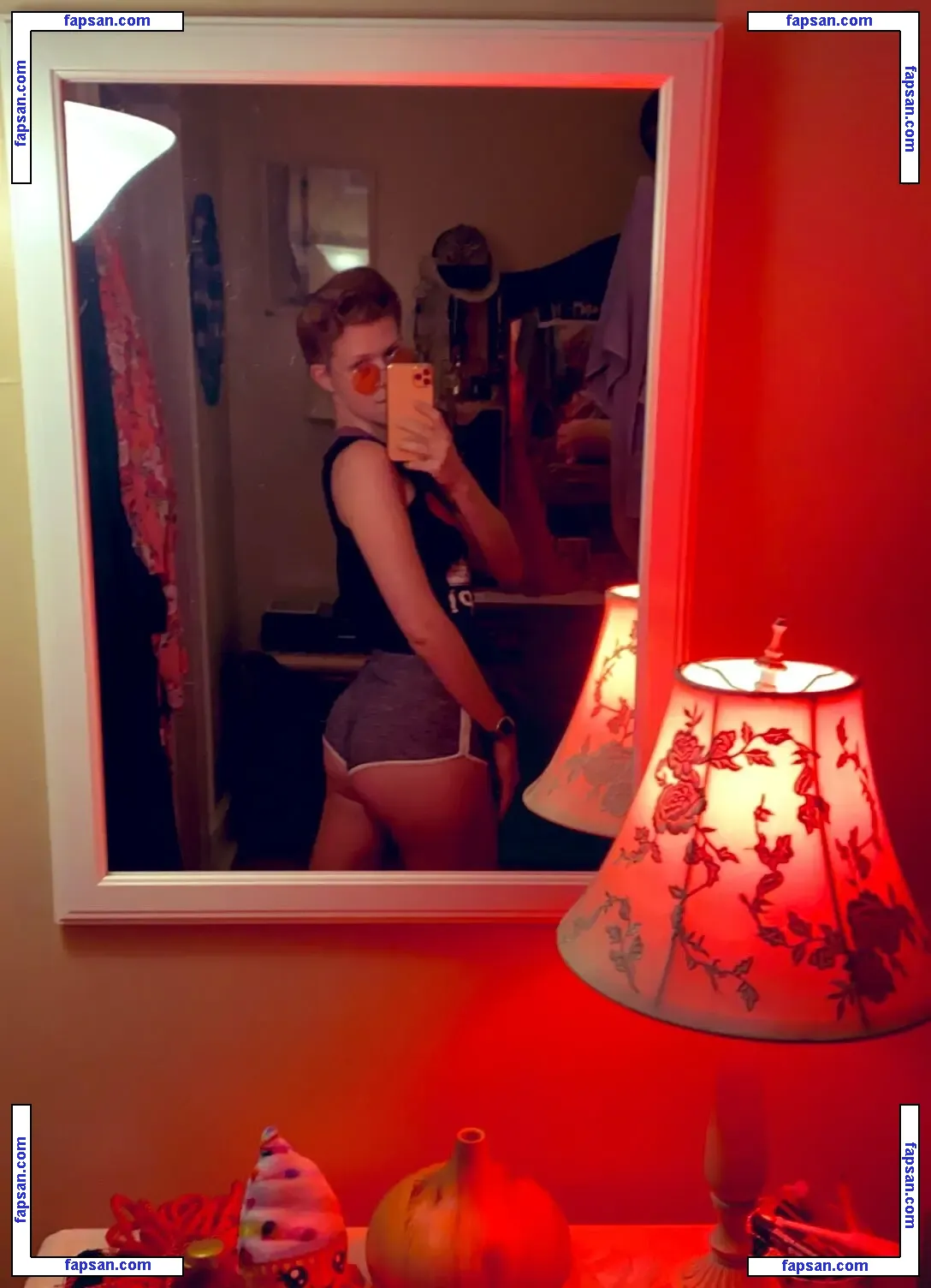 yourdaddydevi nude photo #0001 from OnlyFans