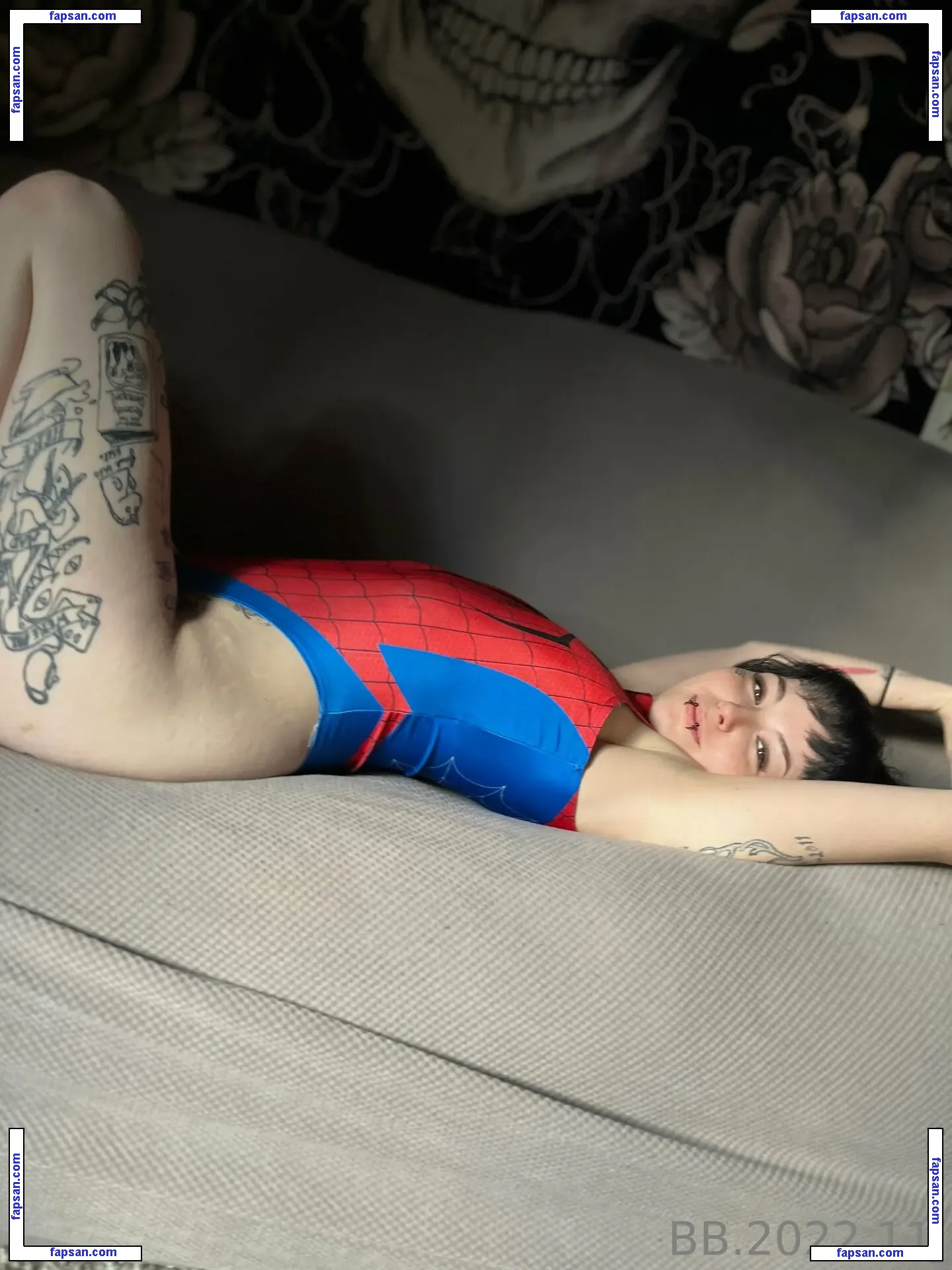 yourhotm.f nude photo #0007 from OnlyFans