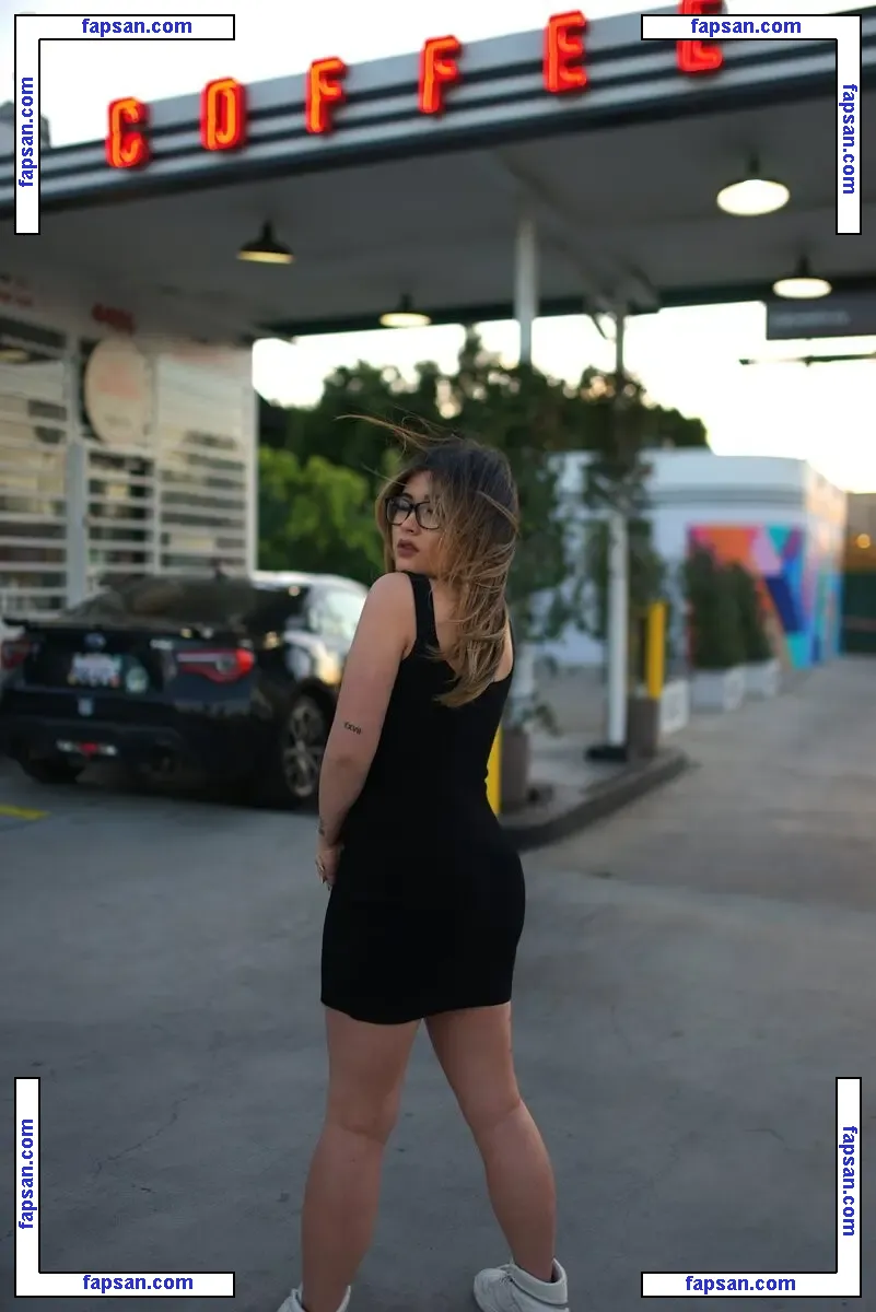 yourprincesslol nude photo #0003 from OnlyFans