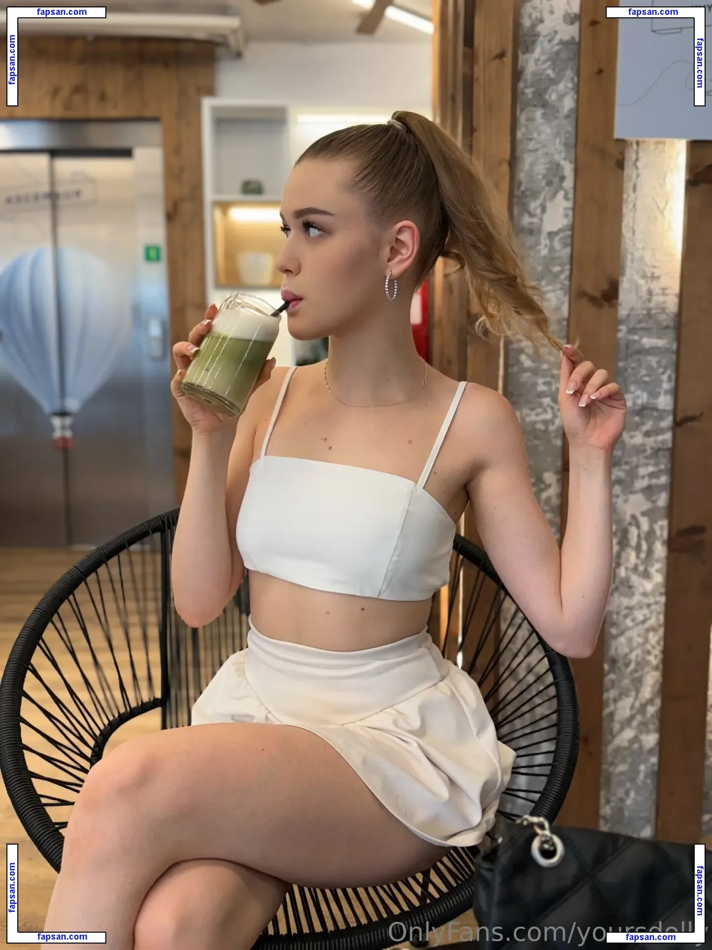yoursdolly nude photo #0035 from OnlyFans