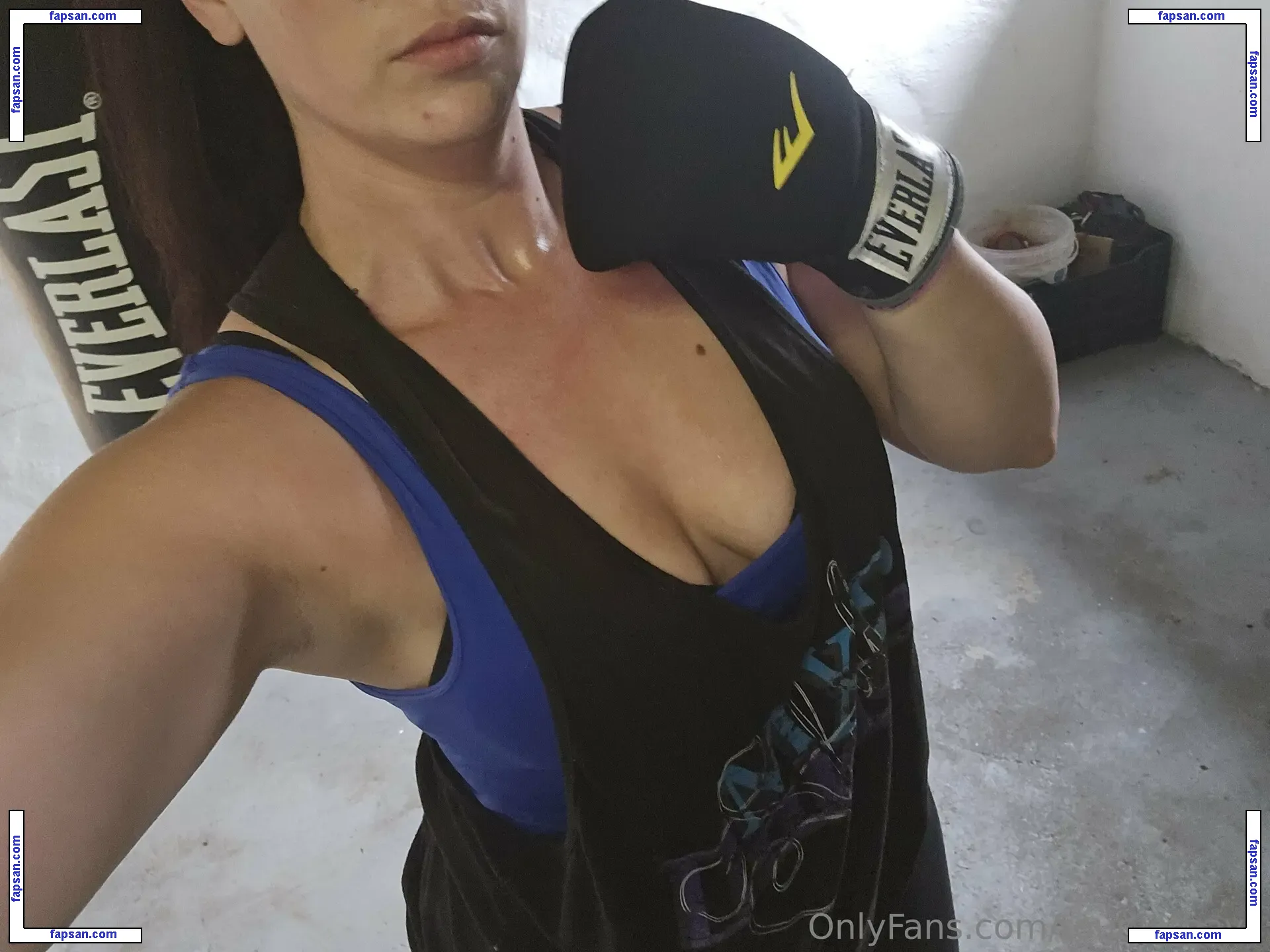 yoursiren8 nude photo #0005 from OnlyFans