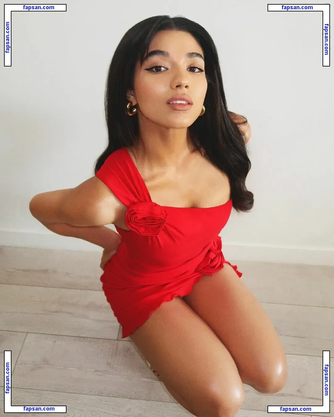 Yovanna Ventura голая фото #0717 с Онлифанс