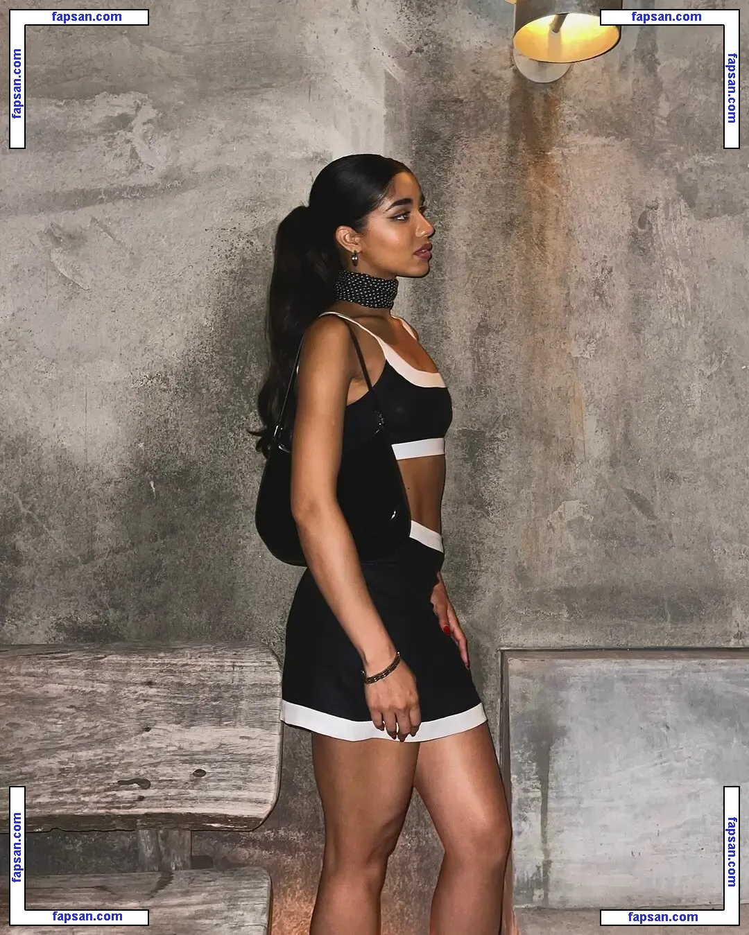 Yovanna Ventura nude photo #0731 from OnlyFans
