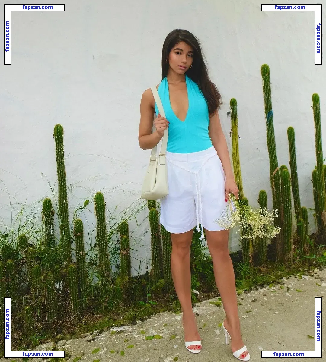 Yovanna Ventura nude photo #0737 from OnlyFans
