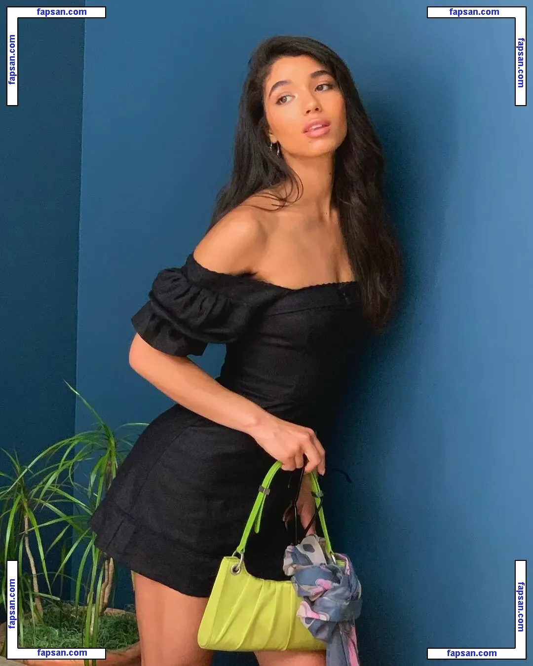 Yovanna Ventura nude photo #0751 from OnlyFans