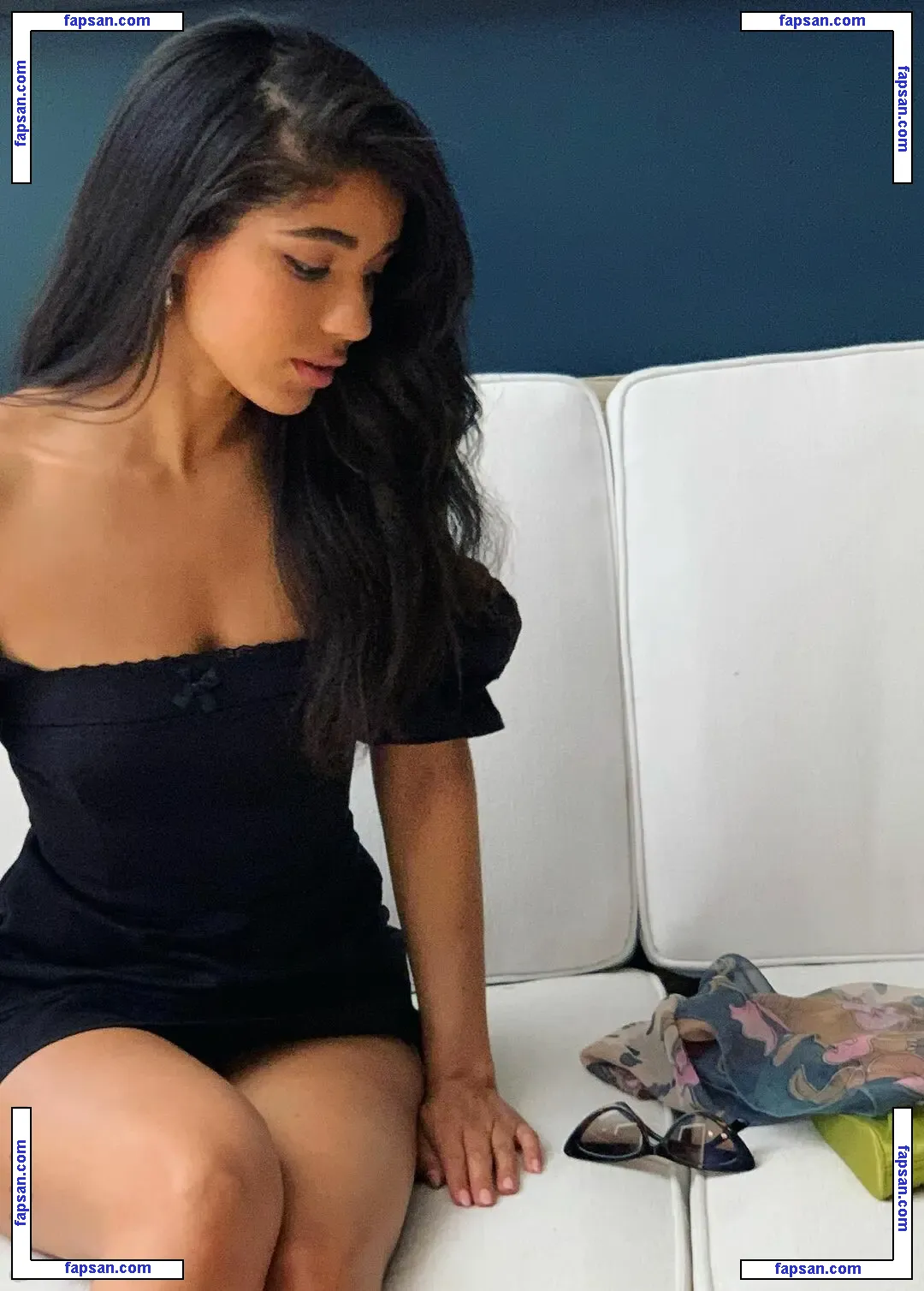 Yovanna Ventura nude photo #0753 from OnlyFans
