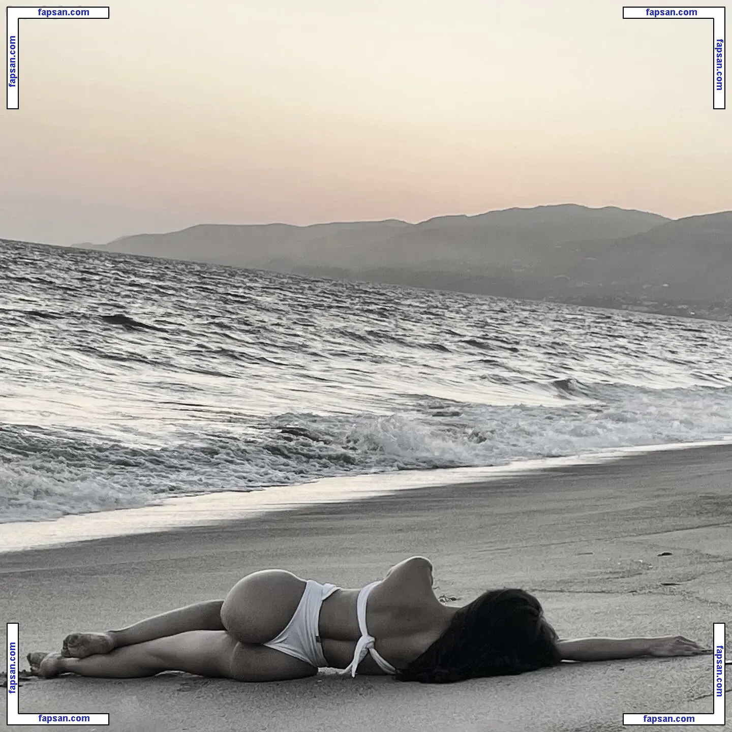 Yovanna Ventura nude photo #0787 from OnlyFans