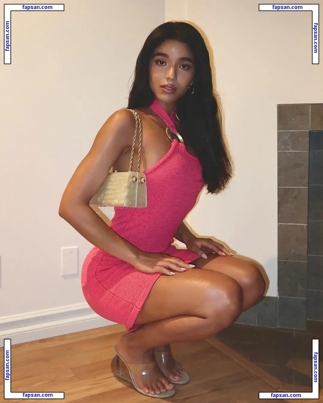 Yovanna Ventura nude photo #0794 from OnlyFans